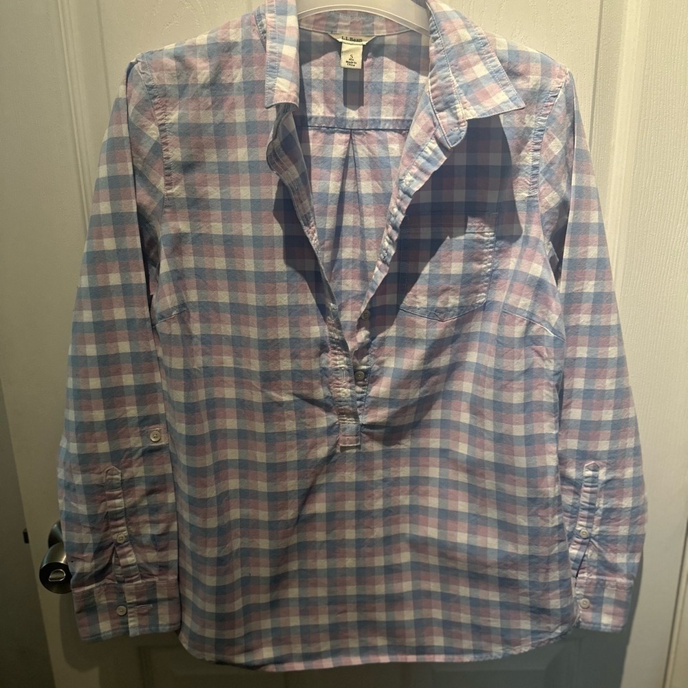 LL Bean Half Button Pullover Hidden Women's Plaid Shirt Size Small 100% Cotton